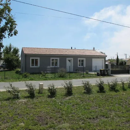 Holiday home Dorgeles - Sul130 By Interhome *