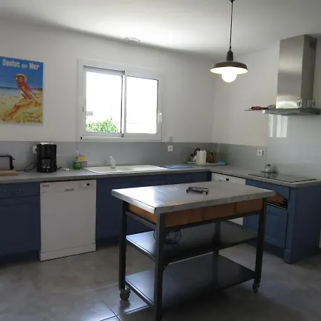 Dorgeles - Sul130 By Interhome *